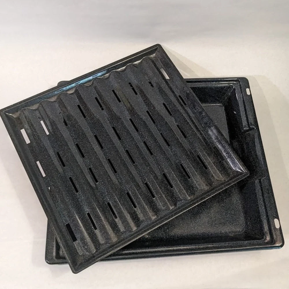 Vtg Black Speckled Porcelain Enameled Steel Broiler Pan & Rack Set 14.5x13